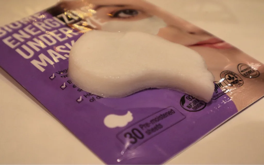 Płatki pod oczy Purederm BIOME Energizing wyjęte z opakowania