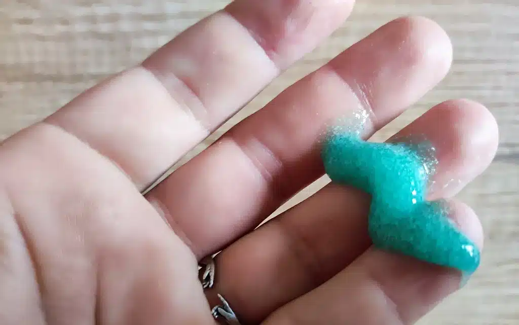 Wyciśnięty peeling do mycia twarzy dla mężczyzn L’Oréal Men Expert Hydra Energetic Deep Exfoliating Face Scrub