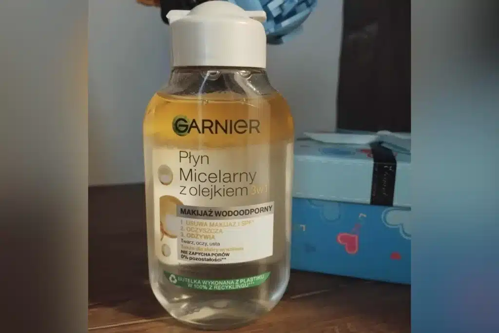 Opakowanie płynu do demakijazu Garnier płyn micelarny z olejkiem arganowym 100 ml