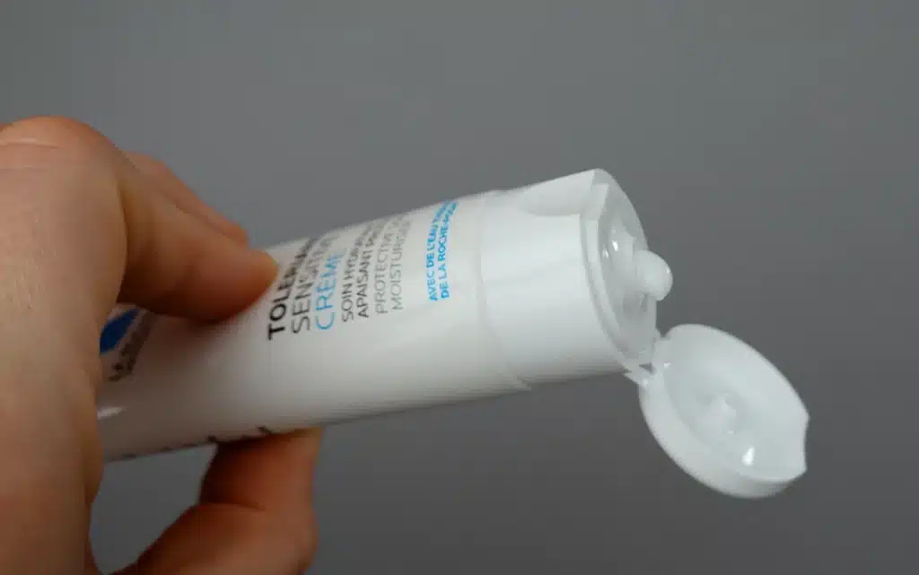 Konsystencja La Roche Posay Toleriane Sensitive - zdjęcie.