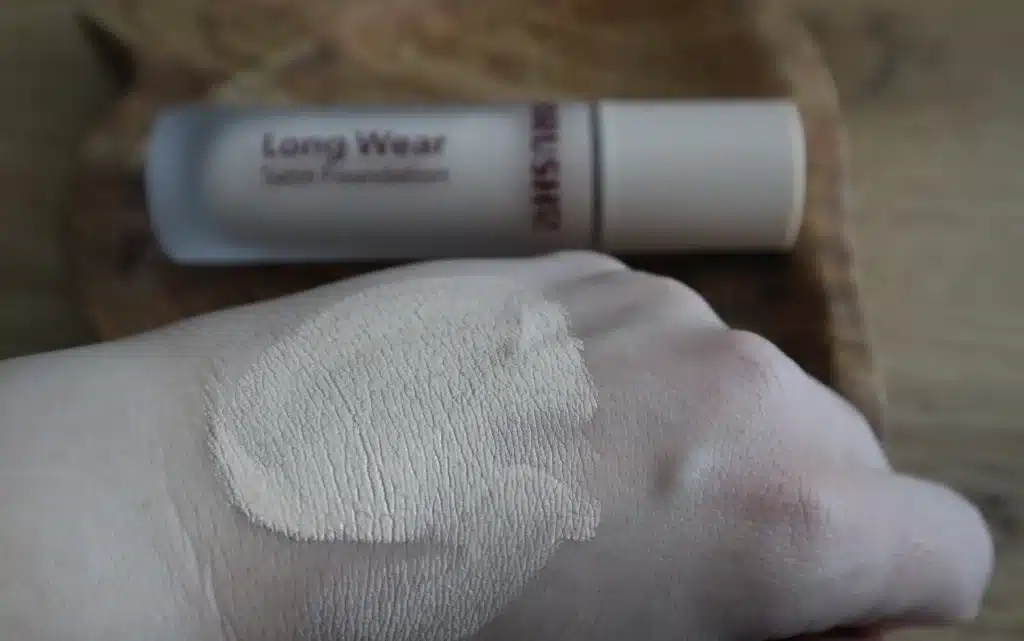 Podkład kryjący BRUSH UP! Grafika 2