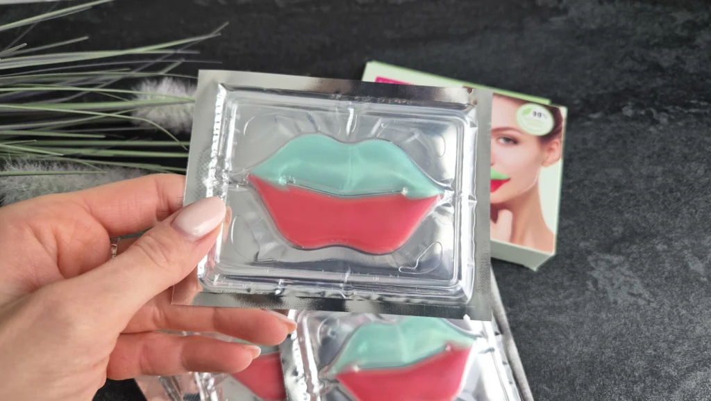 Maseczka na usta Mondsub Rose Double Color Crystal Lip Mask pojedyncza saszetka